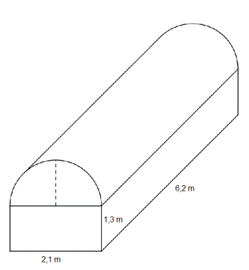 Figur sammensatt av rett firkantet prisme og halv sylinder. Prismet har sidelengder 2,1 m, 1,3 m og 6,2 m. Halvsylinderen har diameter 2,1 m og høyde 6,2 m.